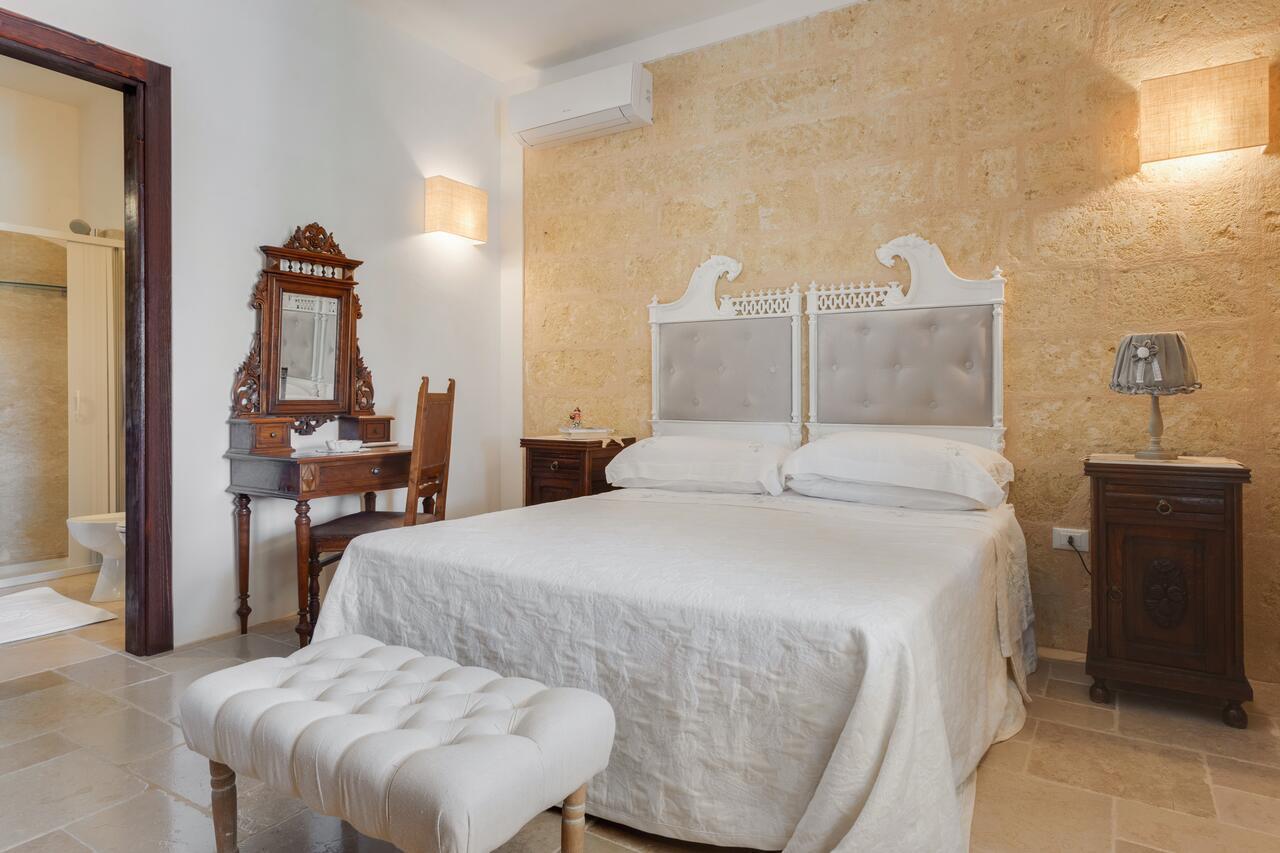 Le Lantane - Luxury Rooms Alessano Exterior photo